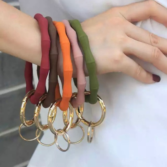 Keychain Bangle - Picture 3 of 3